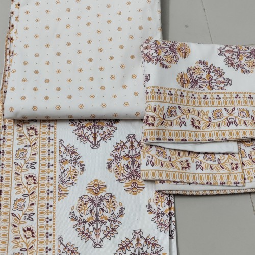 White &amp;amp;amp; Golden Brown Floral Bedcover with Pillow Covers