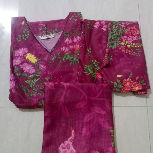 Magenta Garden Three Piece