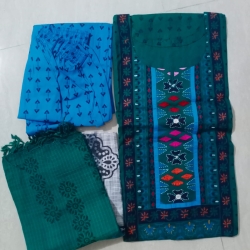 Emerald Elegance Three Pieces